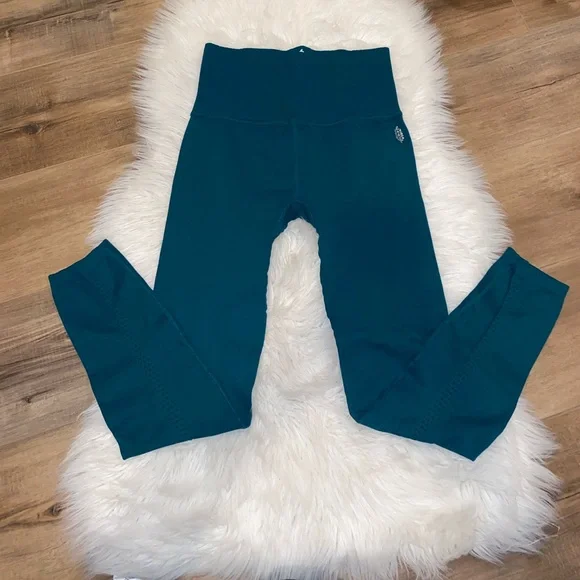 NWOT Free People Movement Good Karma Leggings Medium Large Spruced Up Green - Picture 4 of 9